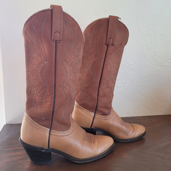 ACME Shoes - ACME Two-Tone Brown Tan Western Heeled Boots